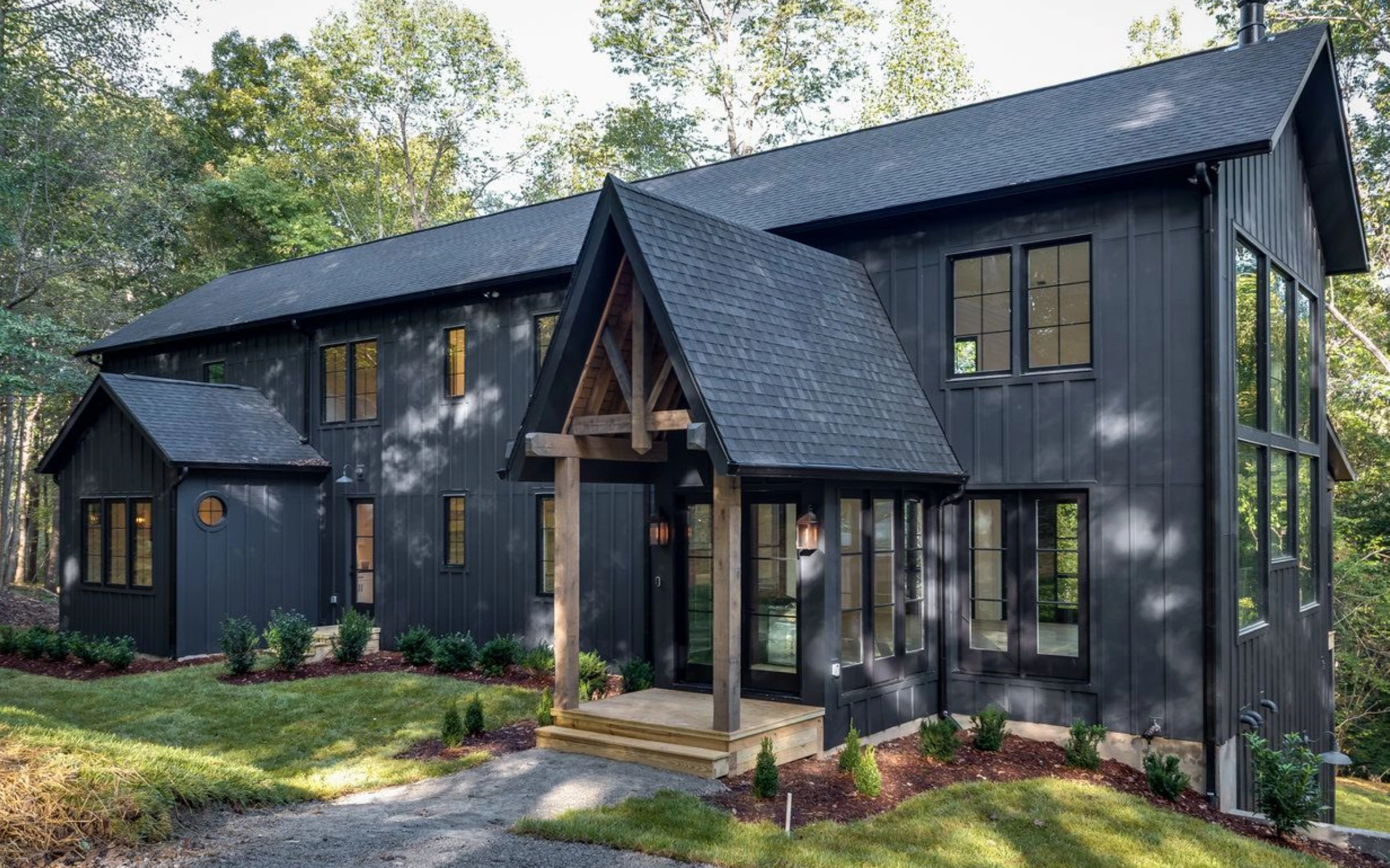 Modern house in the forest of arkosiding B&B with opacity