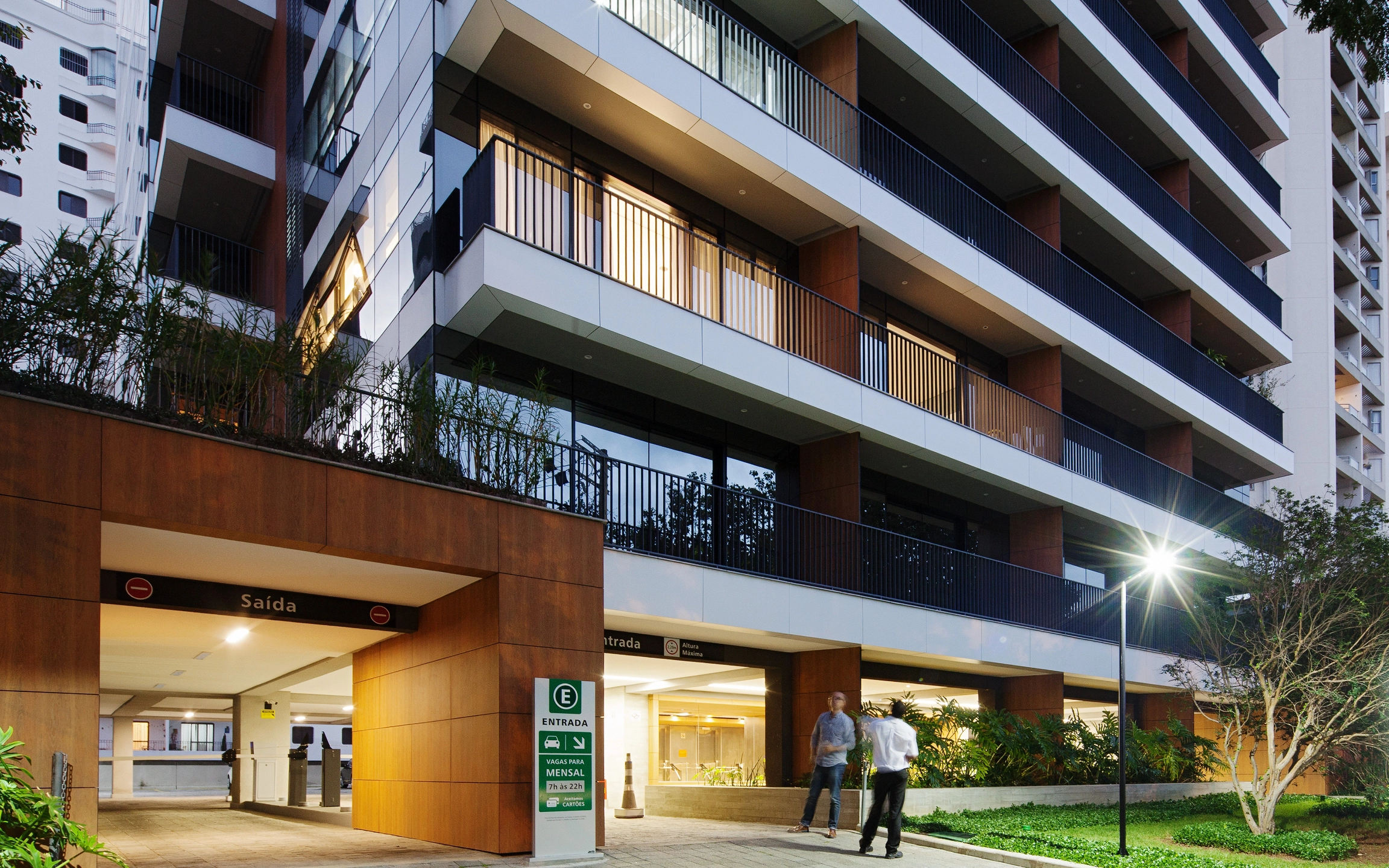 Arko HPL panel building with opacity