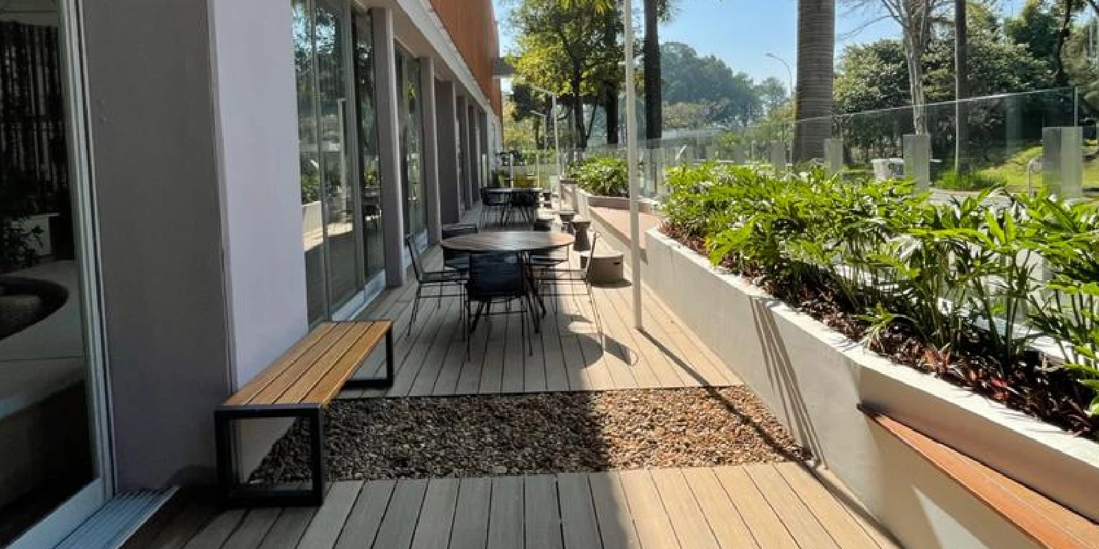 Outdoor decorations with arkodeck E