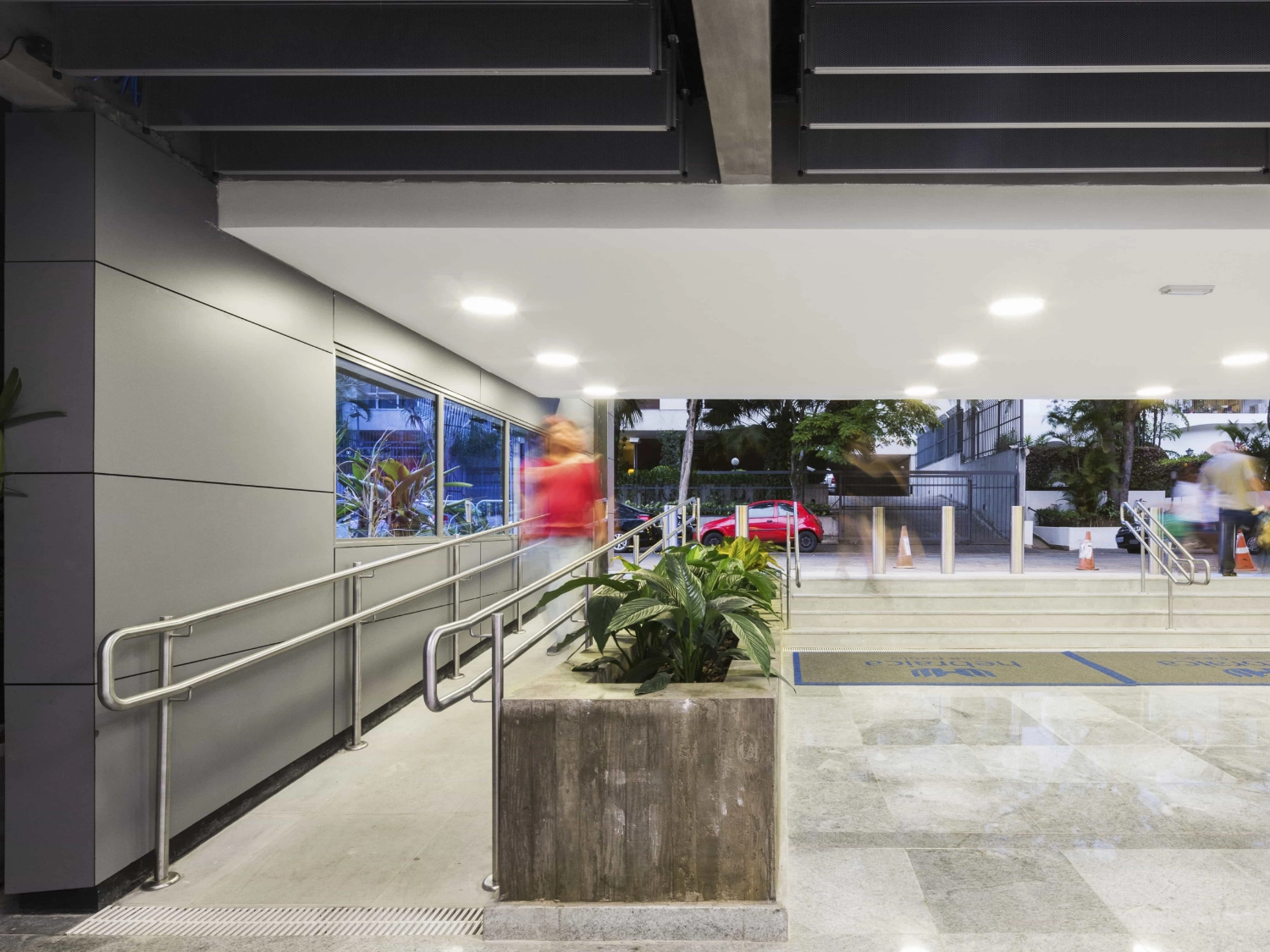 mall facade made with arkowall products