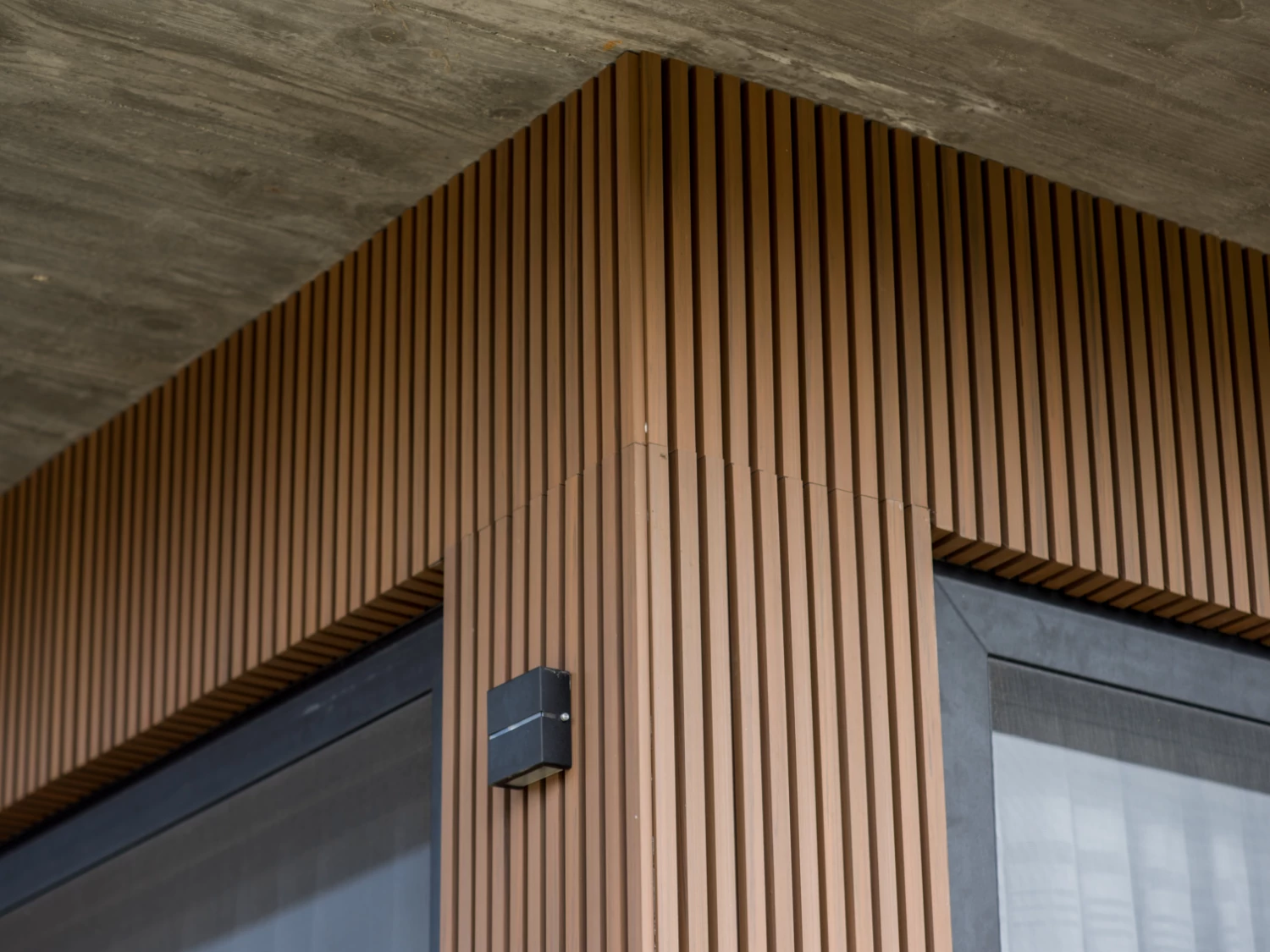 Casa moderna por arkowood EPL localizada no Projeto Garopaba