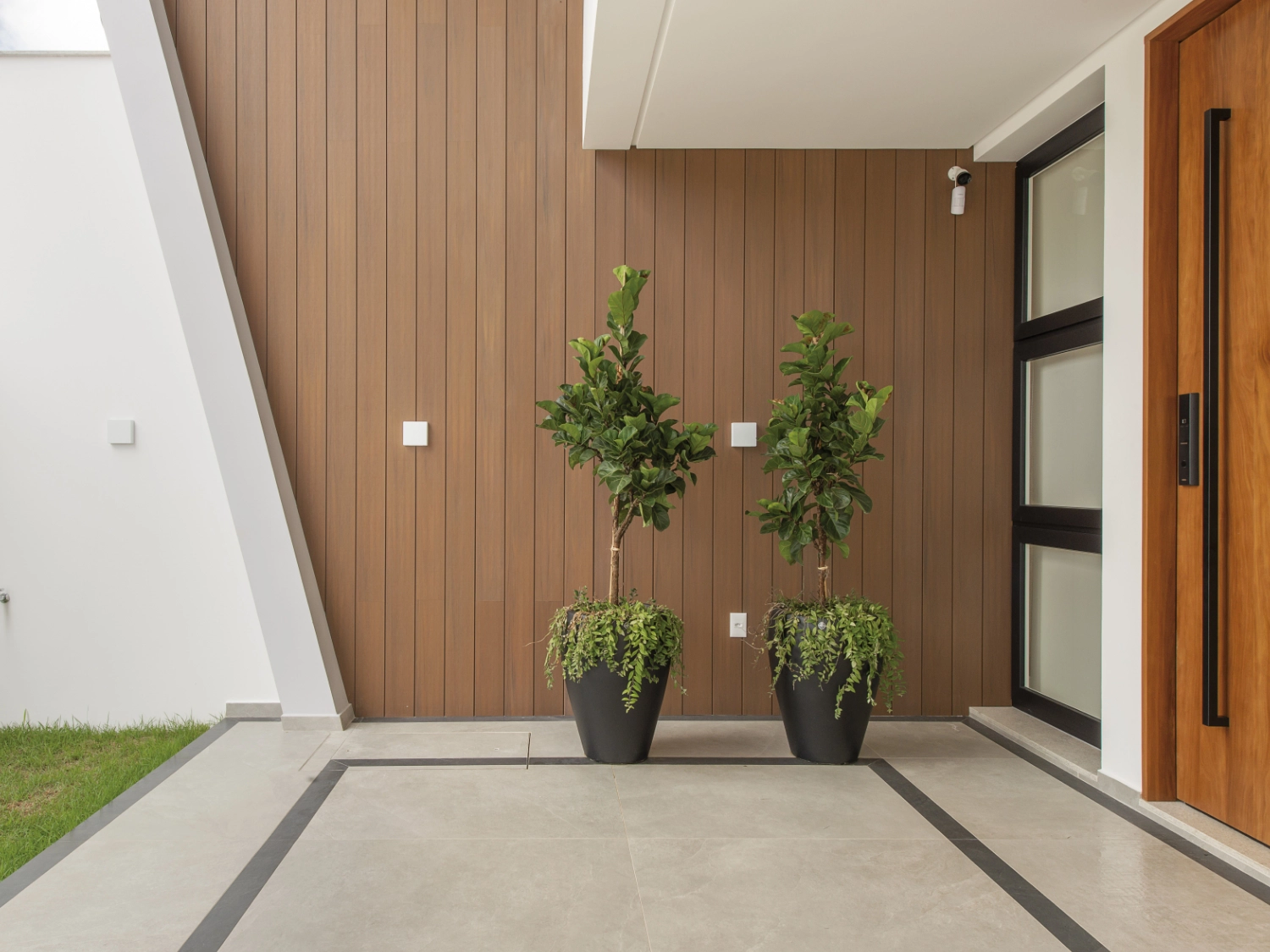 Arkowood EPL Modern House