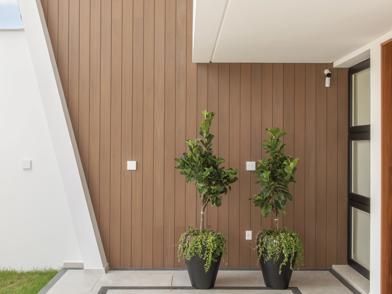 Arkowood EPL Modern House