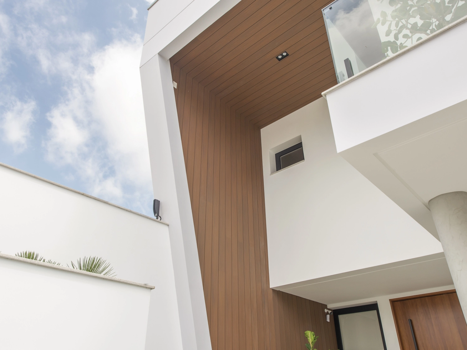 Arkowood EPL Modern House