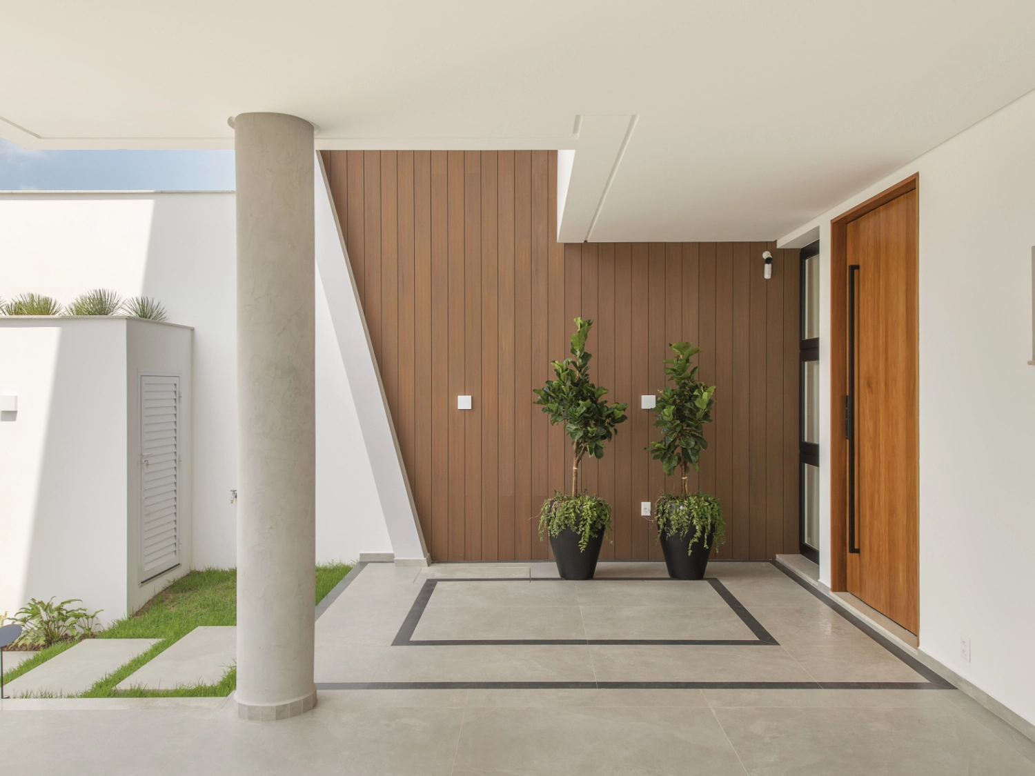 Arkowood EPL Modern House