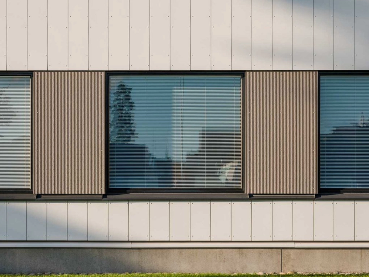 Product equitone in houses portugal