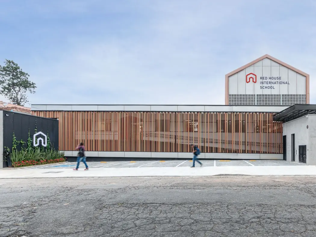 Arkowood E _ Brises em Madeira Ecológica WPC